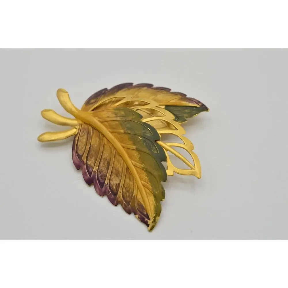Vintage Autumn Leaf Pin Brooch Sheet Metal Painted Leaves Brushed Gold 1980s 9B